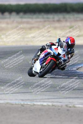media/May-26-2024-Lets Ride (Sun) [[4952920045]]/B Group/1020am (Grapevine)/